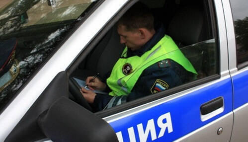 Двоих таксистов, работающих под наркотиками, задержали в Ростове